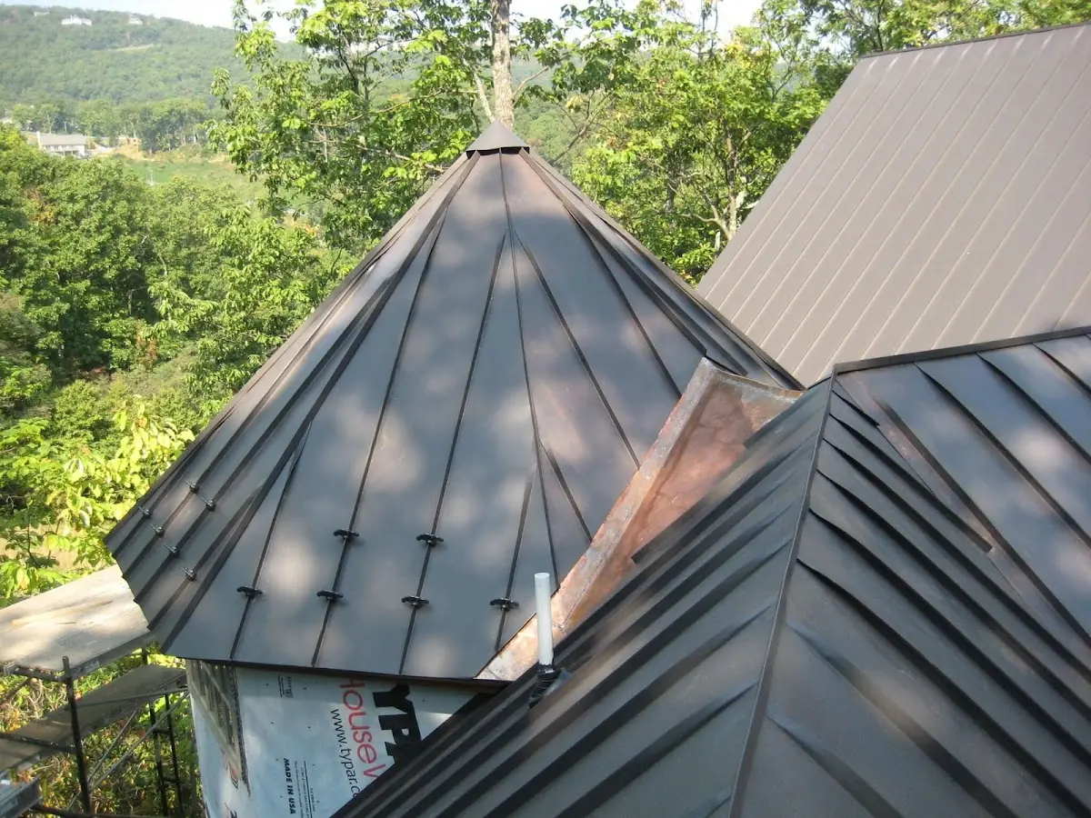 Professional Roof Tarp Installation by Craftsman Roofing in Ravensdale